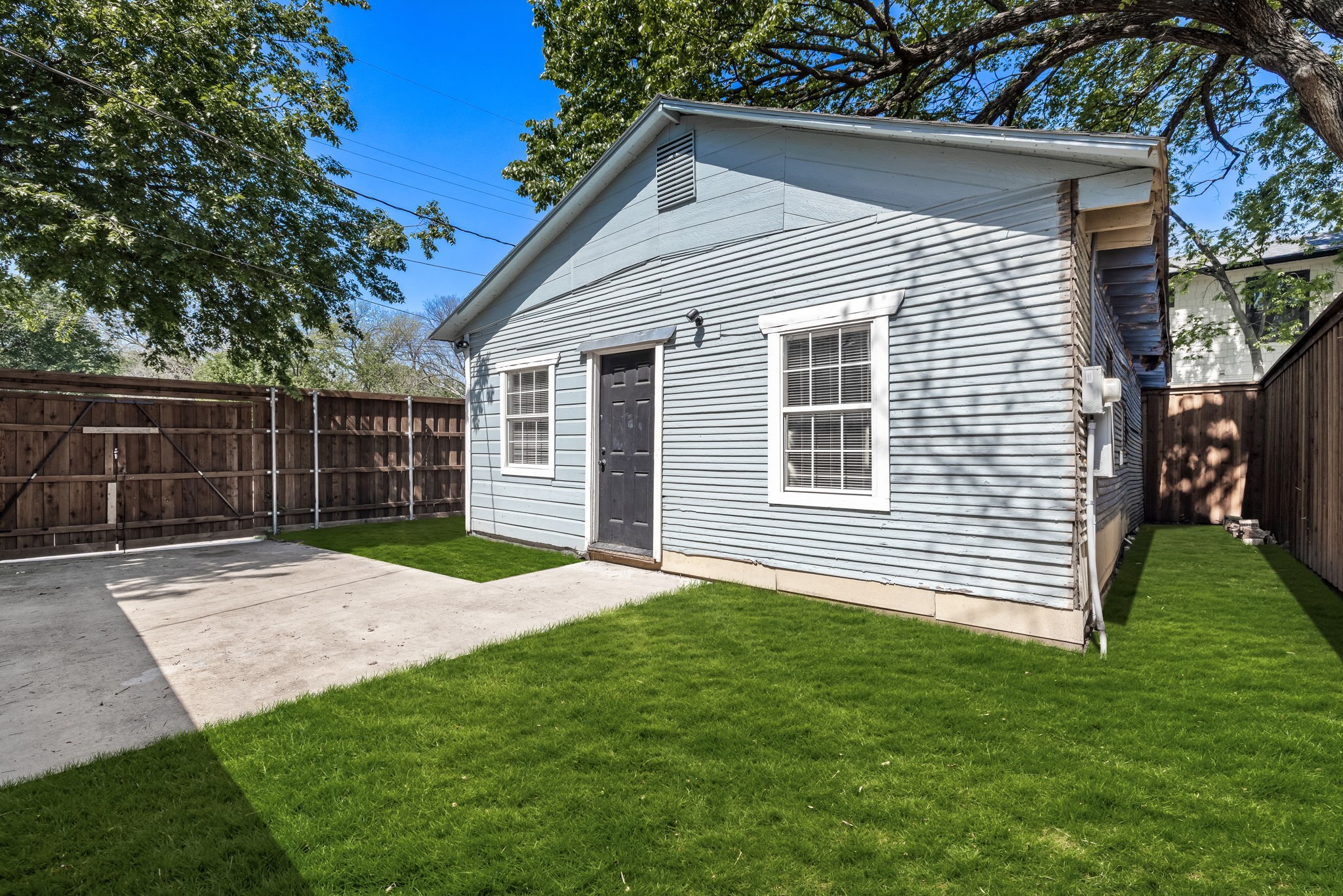 4803 Reiger Avenue Dallas TX 75246