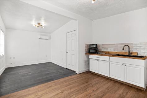 4803 Reiger Avenue Dallas TX 75246
