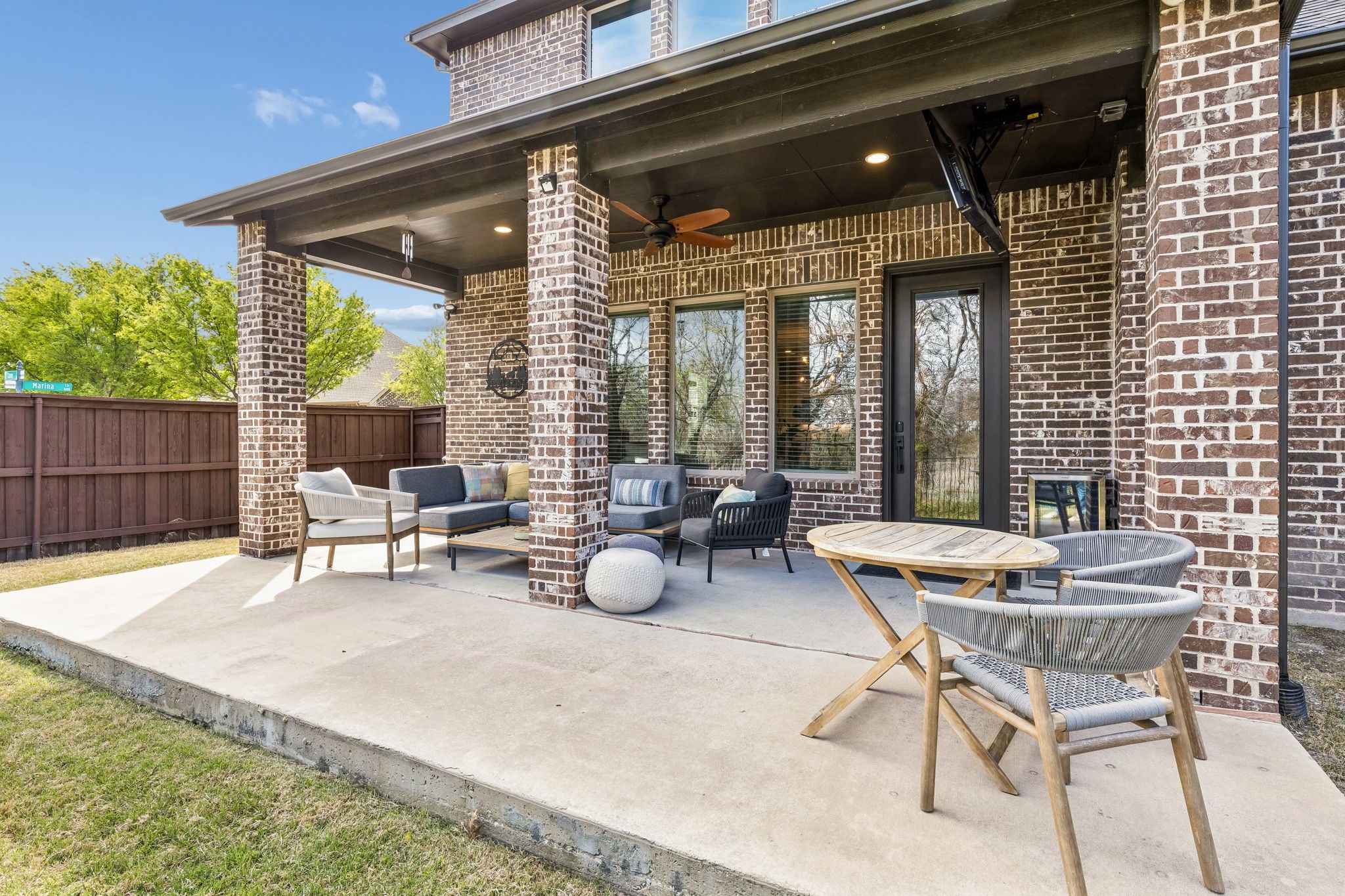 5717 Riverside Lane Mckinney TX 75070