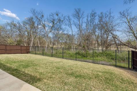 5717 Riverside Lane Mckinney TX 75070