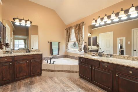 5204 Lake Bend Drive Mckinney TX 75071