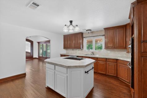 1880 Houston Road Burleson TX 76028