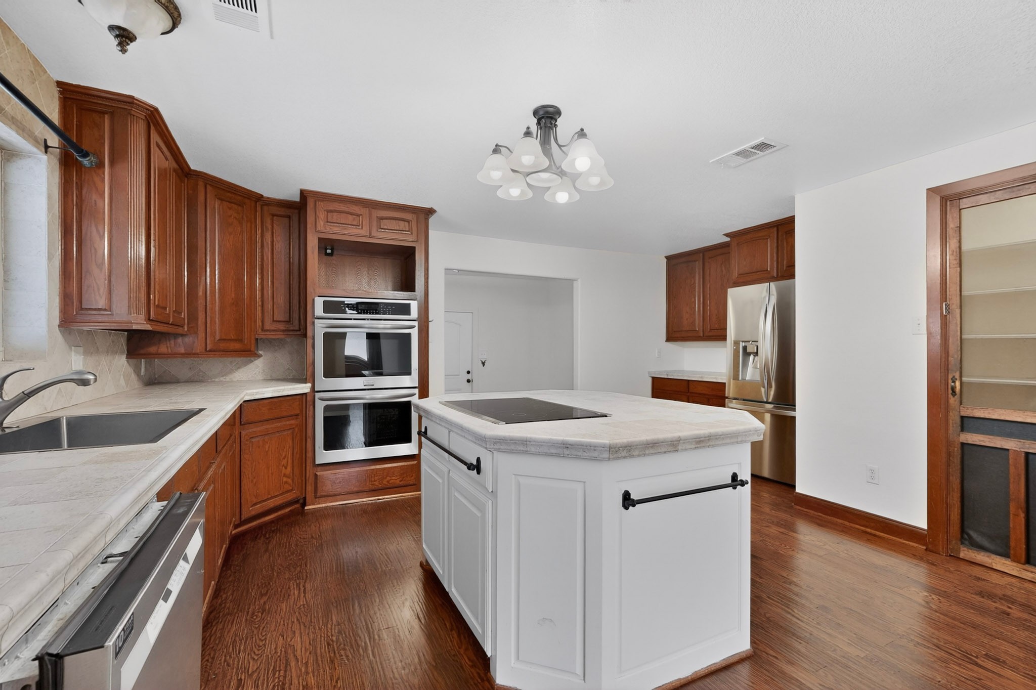 1880 Houston Road Burleson TX 76028