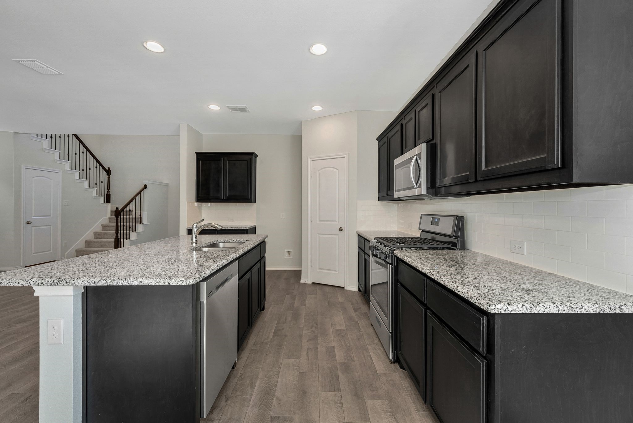 1813 Wayne Lane Celina TX 75009