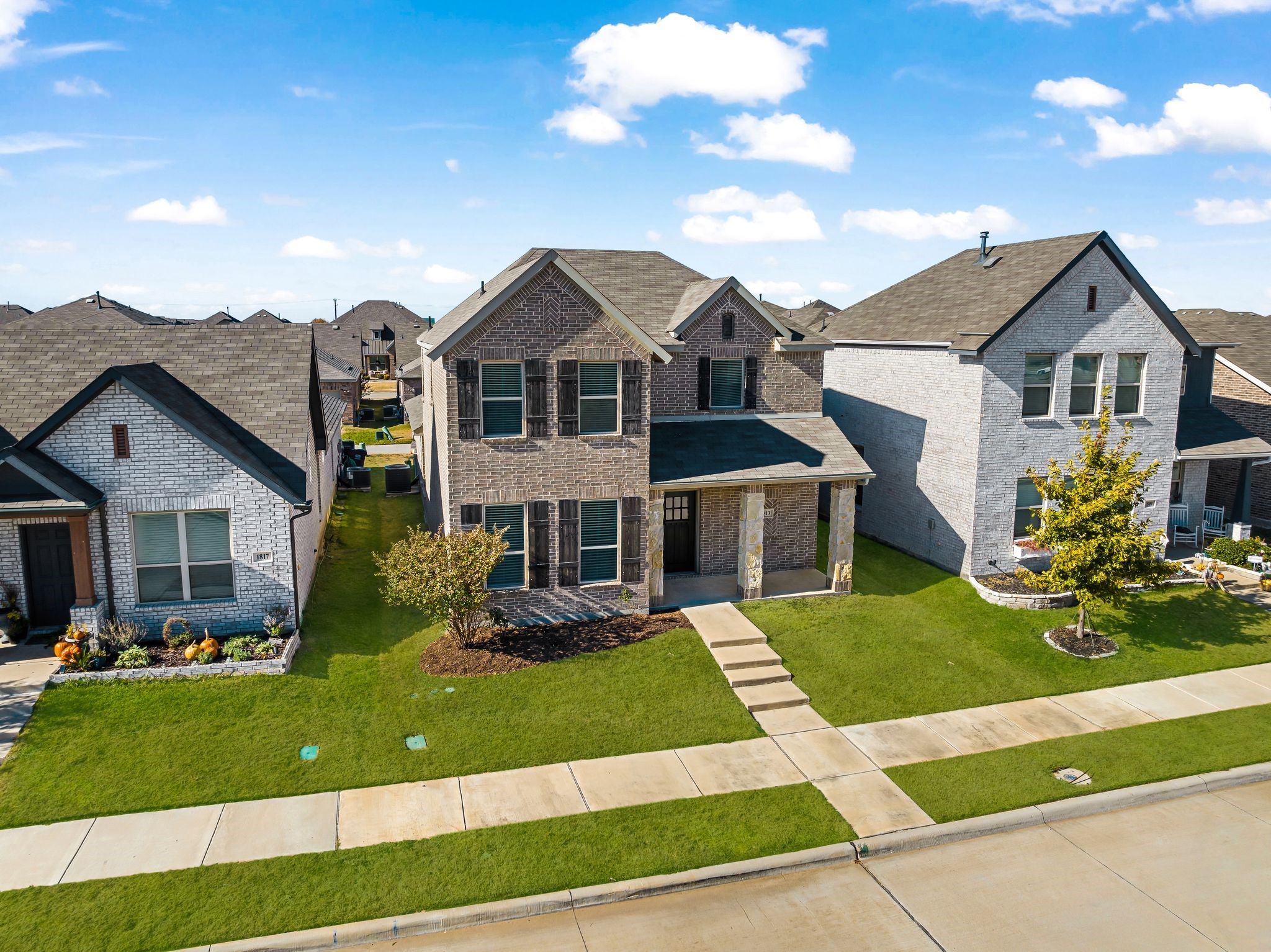 1813 Wayne Lane Celina TX 75009