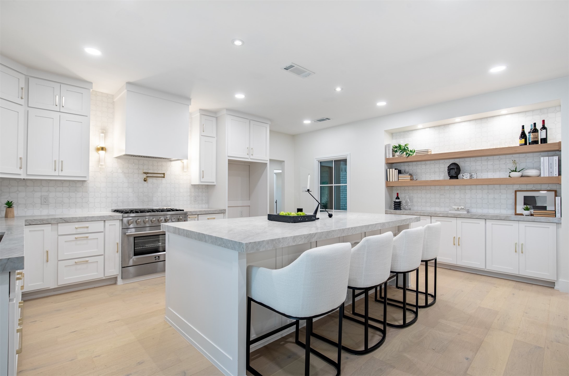 10564 Cox Lane Dallas TX 75229