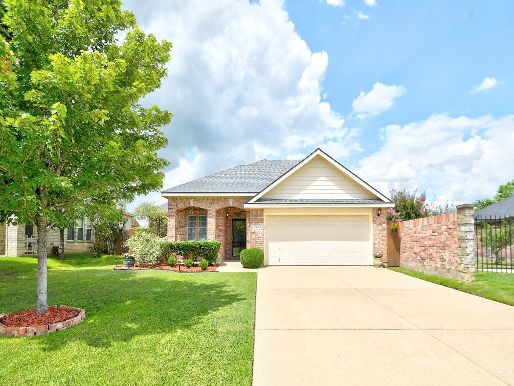 10444 Bear Creek Trail Fort Worth TX 76244