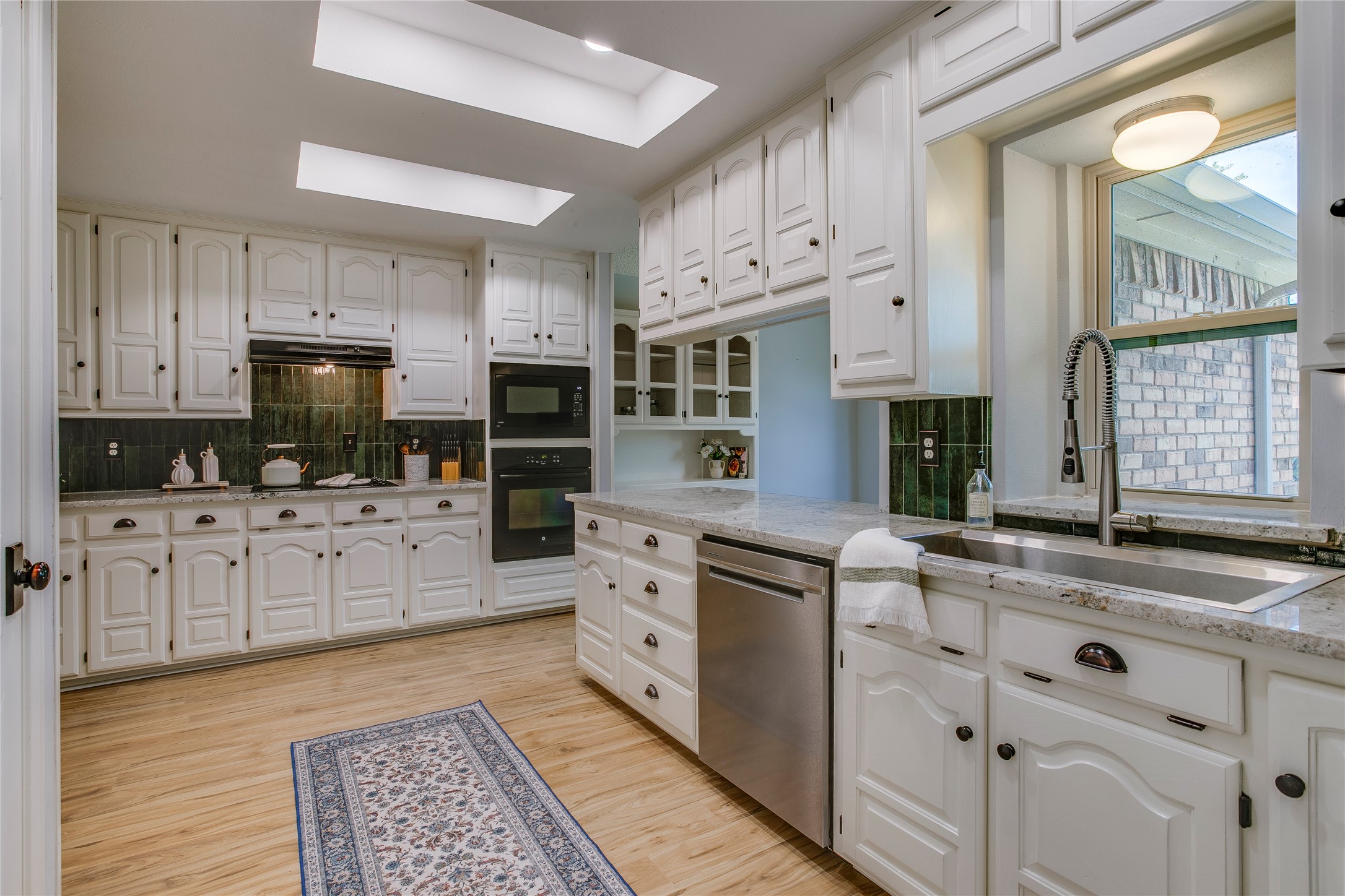 1908 Golden Trail Carrollton TX 75010