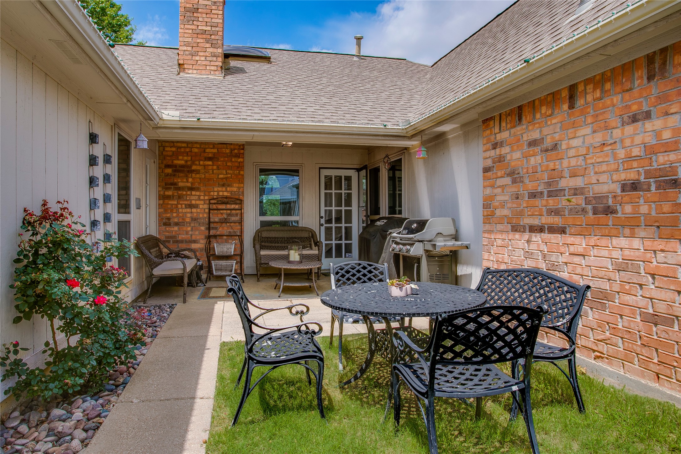 1908 Golden Trail Carrollton TX 75010