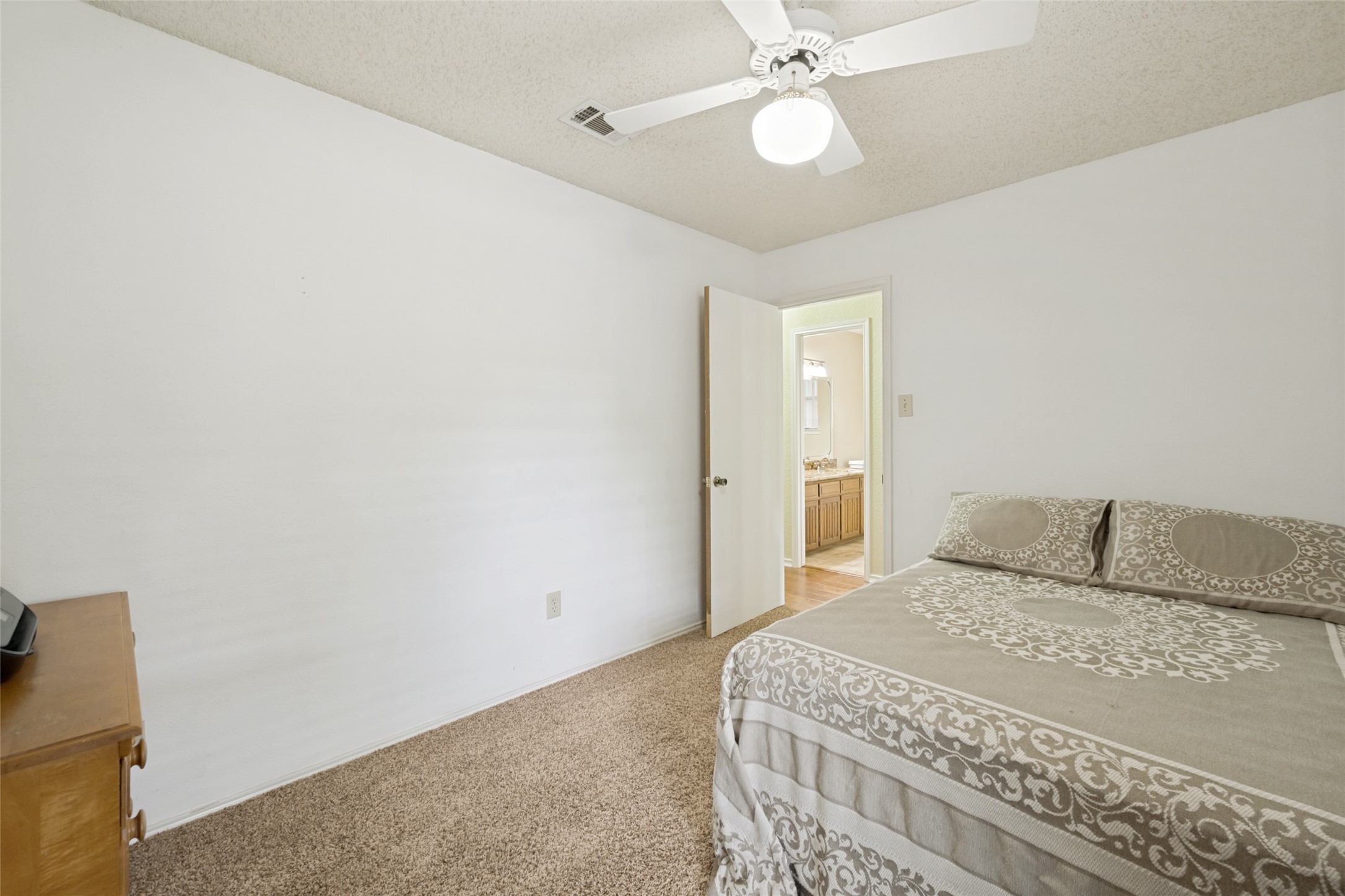 4217 Hunters Court Arlington TX 76016