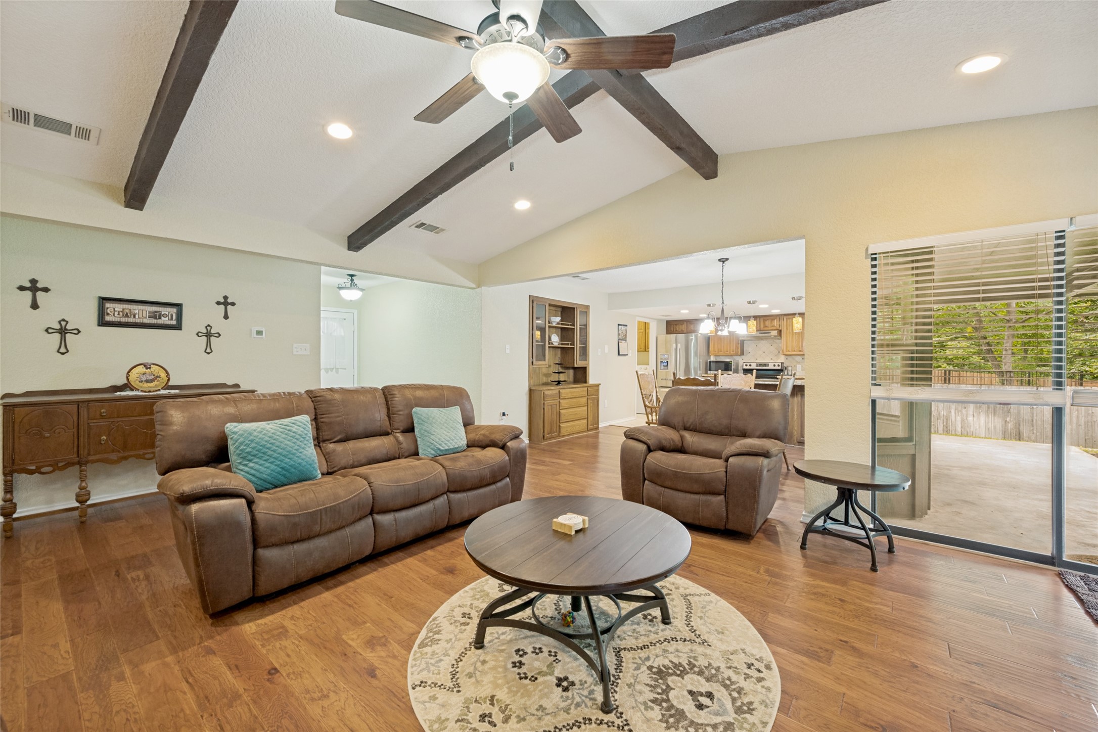 4217 Hunters Court Arlington TX 76016