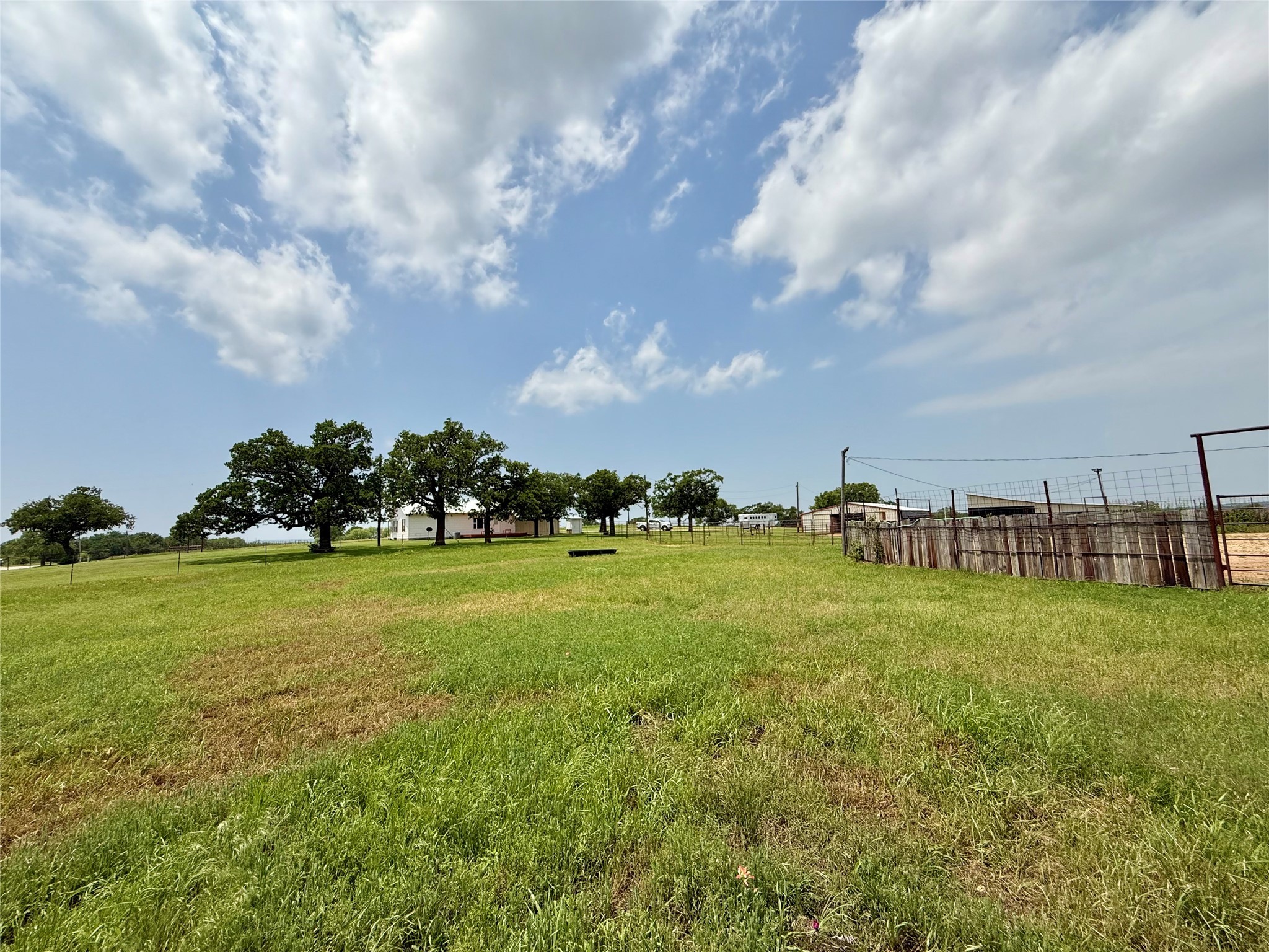2886 S State Highway 59 Bowie TX 76230