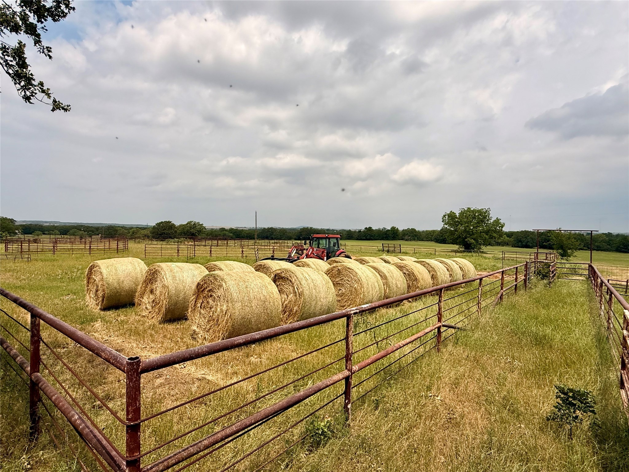 2886 S State Highway 59 Bowie TX 76230