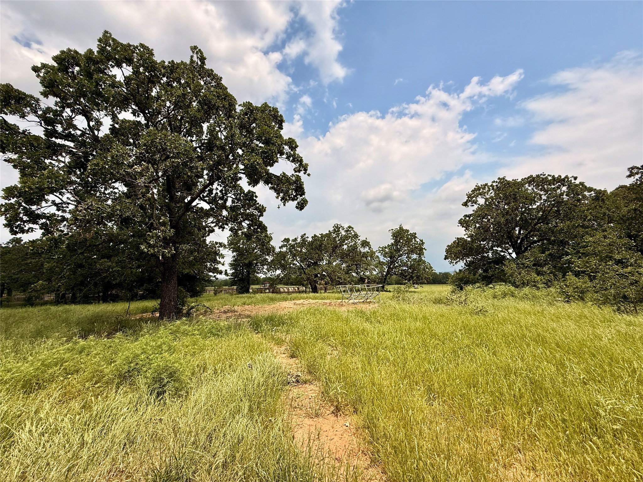 2886 S State Highway 59 Bowie TX 76230