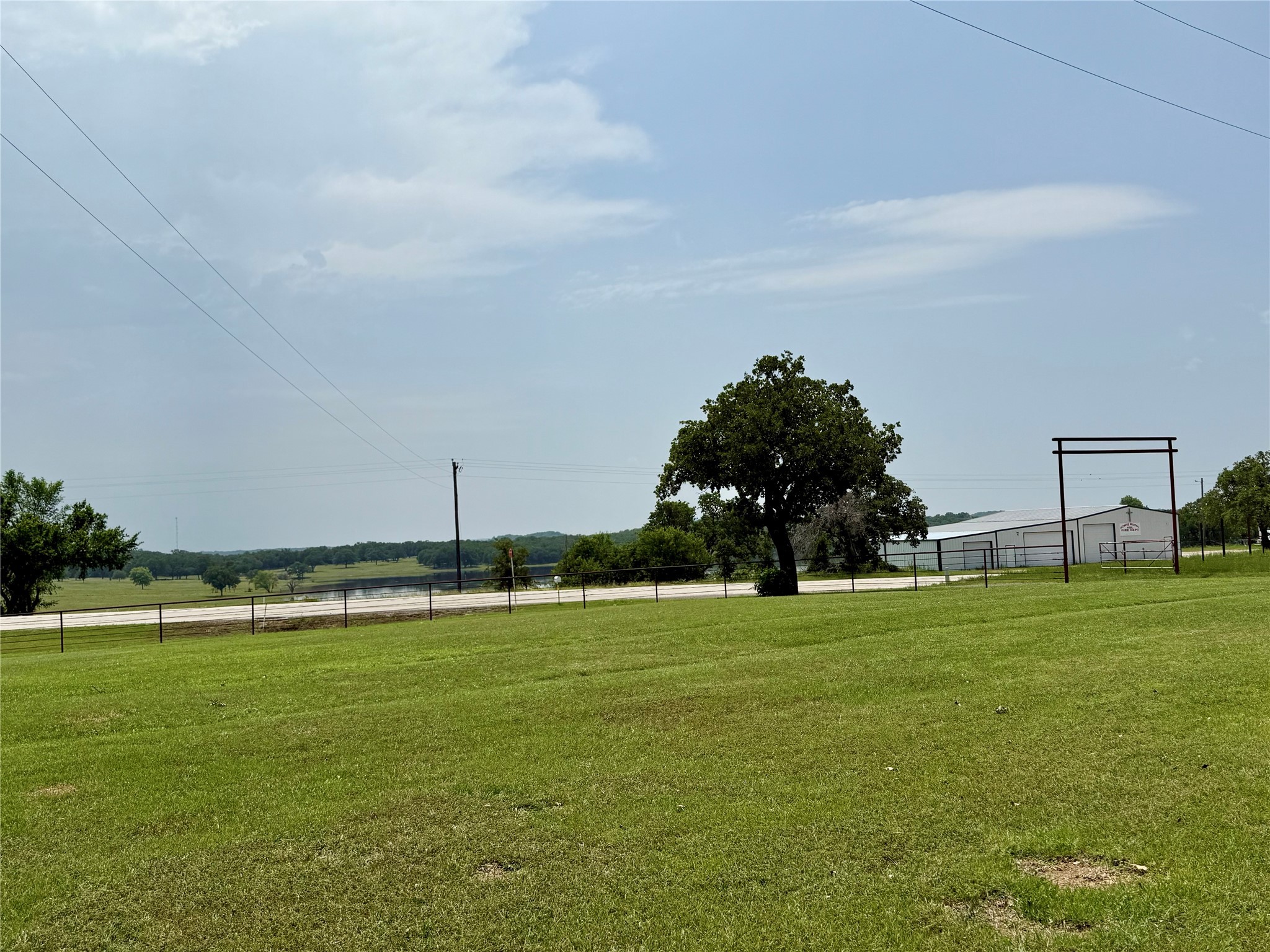 2886 S State Highway 59 Bowie TX 76230