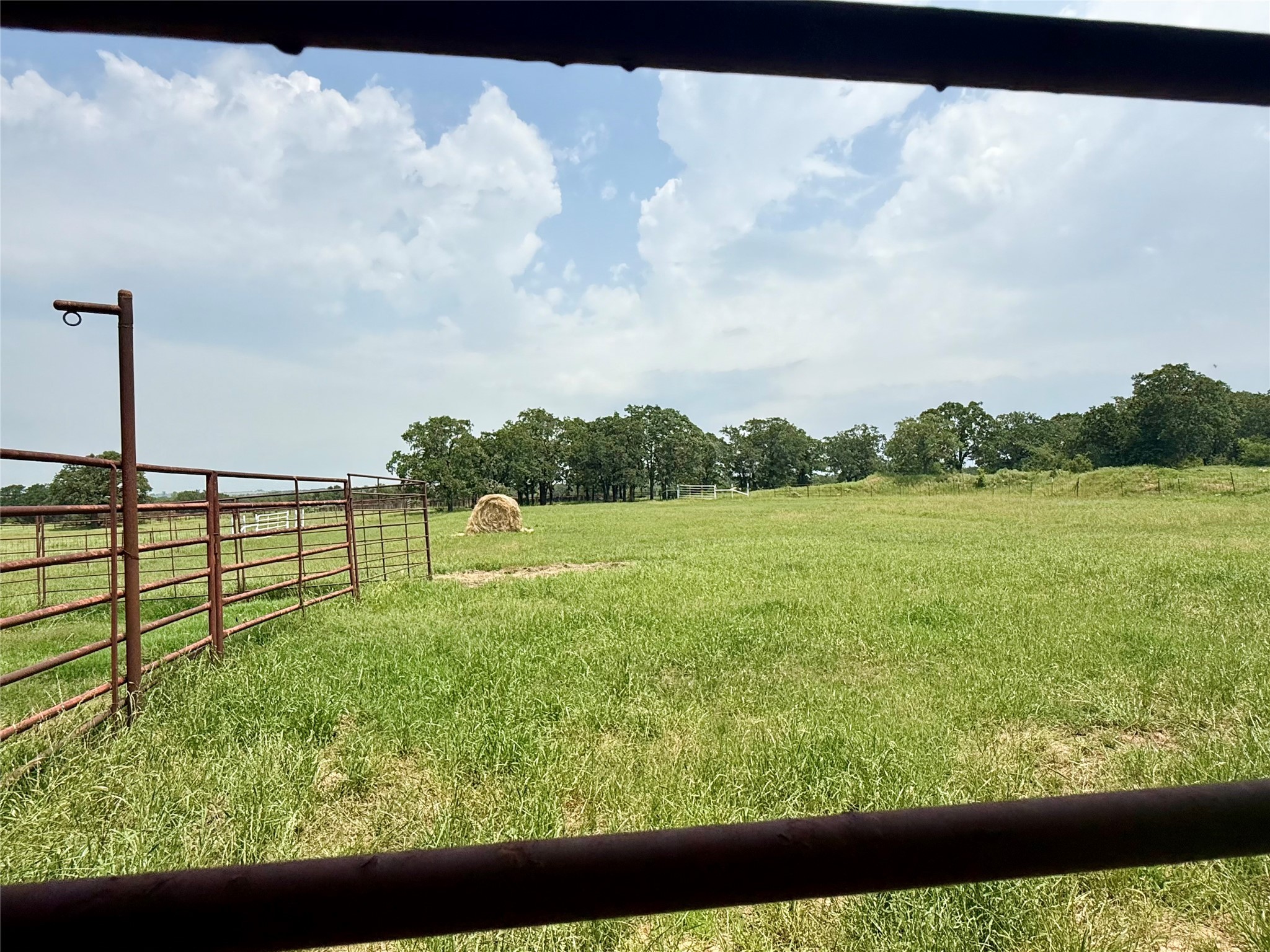 2886 S State Highway 59 Bowie TX 76230