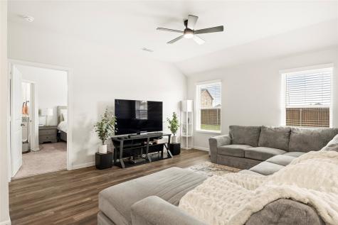 3640 Chestnut Oak Drive Dallas TX 75253