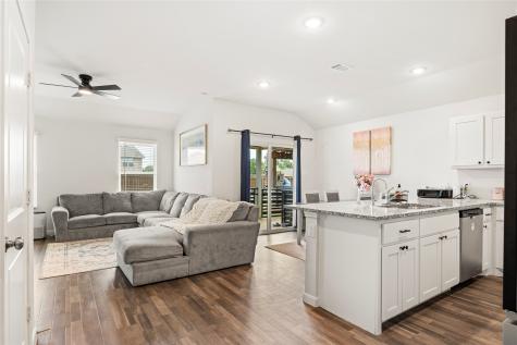 3640 Chestnut Oak Drive Dallas TX 75253