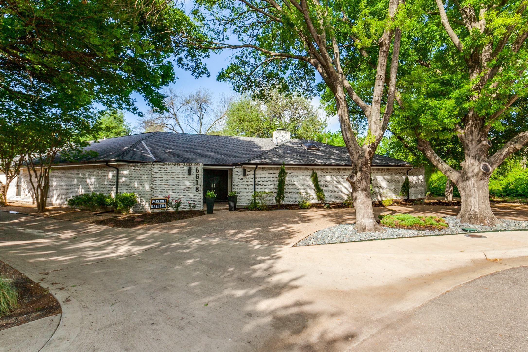 6618 Coolglen Drive Dallas TX 75248