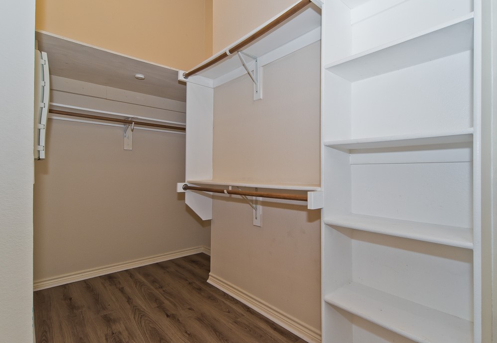 1736 Blue Stream Drive Desoto TX 75115