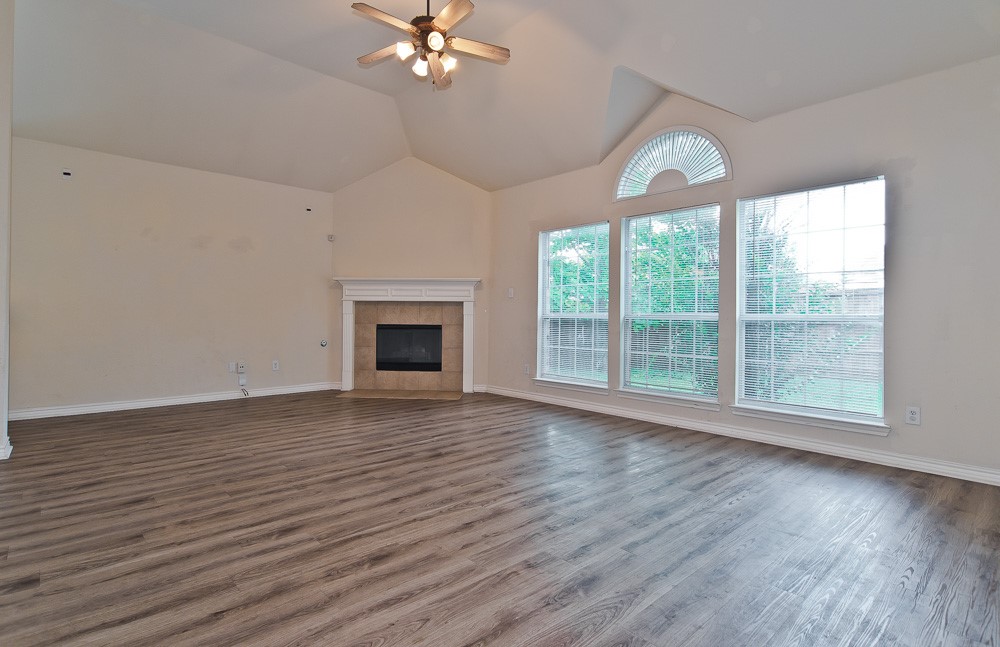 1736 Blue Stream Drive Desoto TX 75115