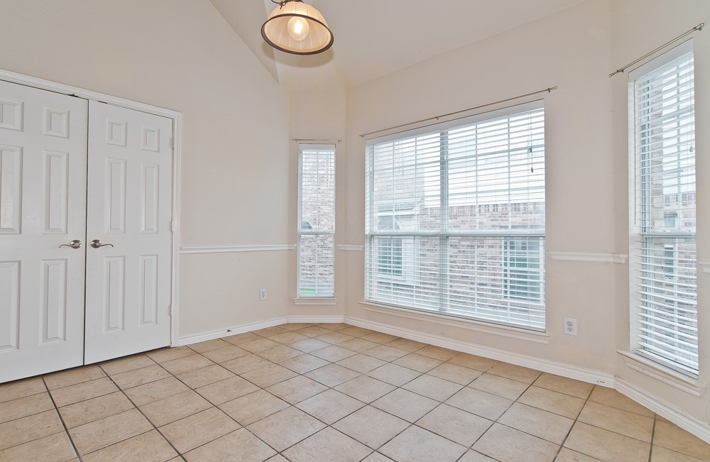 1736 Blue Stream Drive Desoto TX 75115
