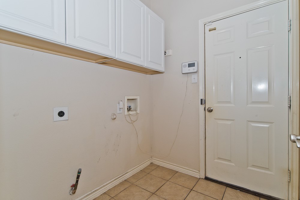 1736 Blue Stream Drive Desoto TX 75115