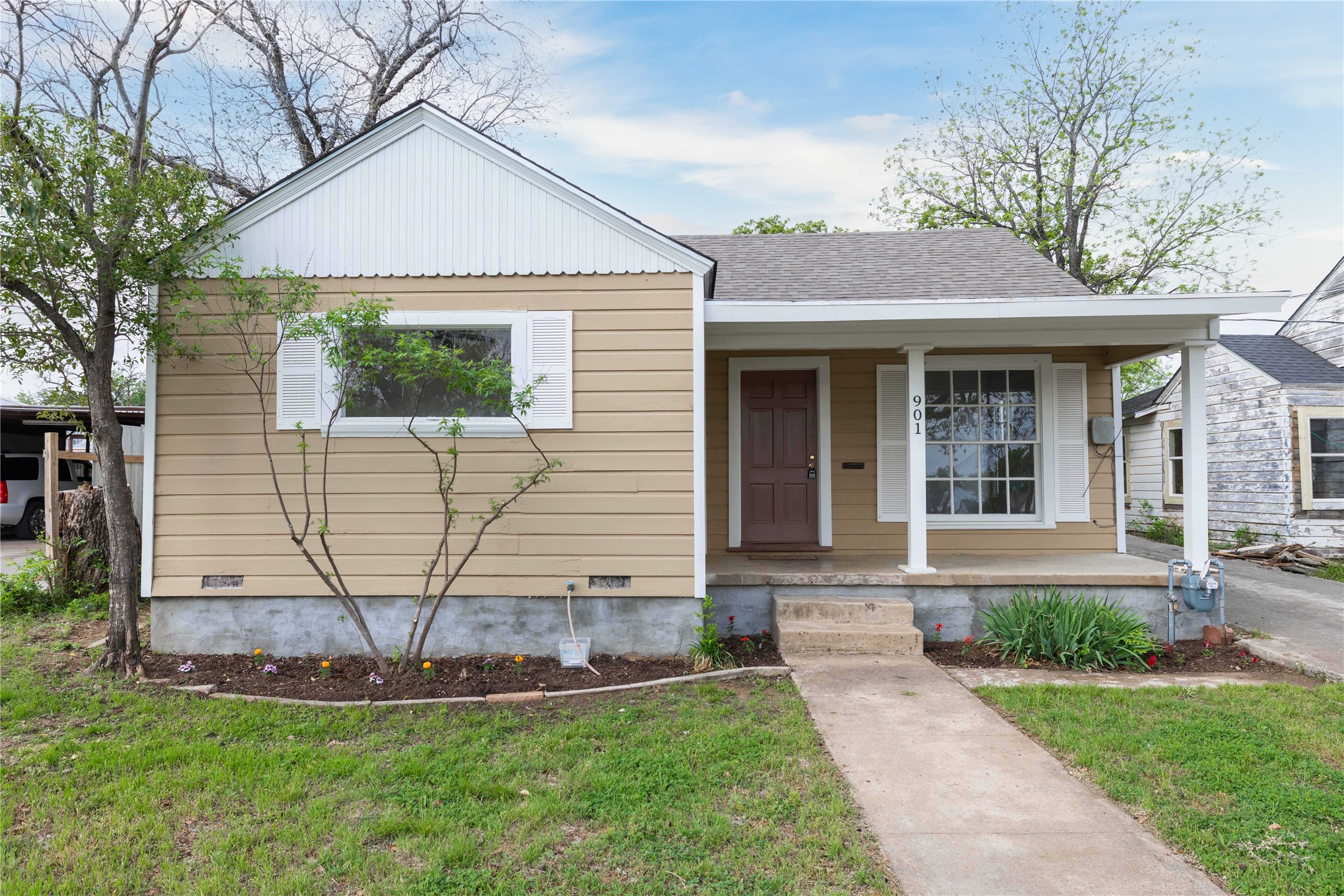901 6th Street Brownwood TX 76801