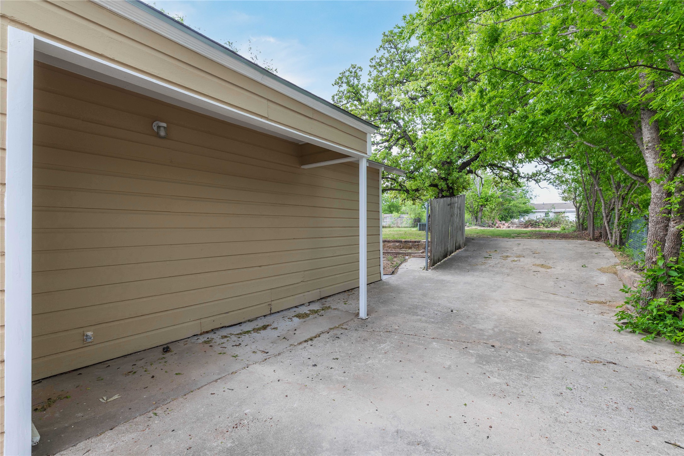 901 6th Street Brownwood TX 76801