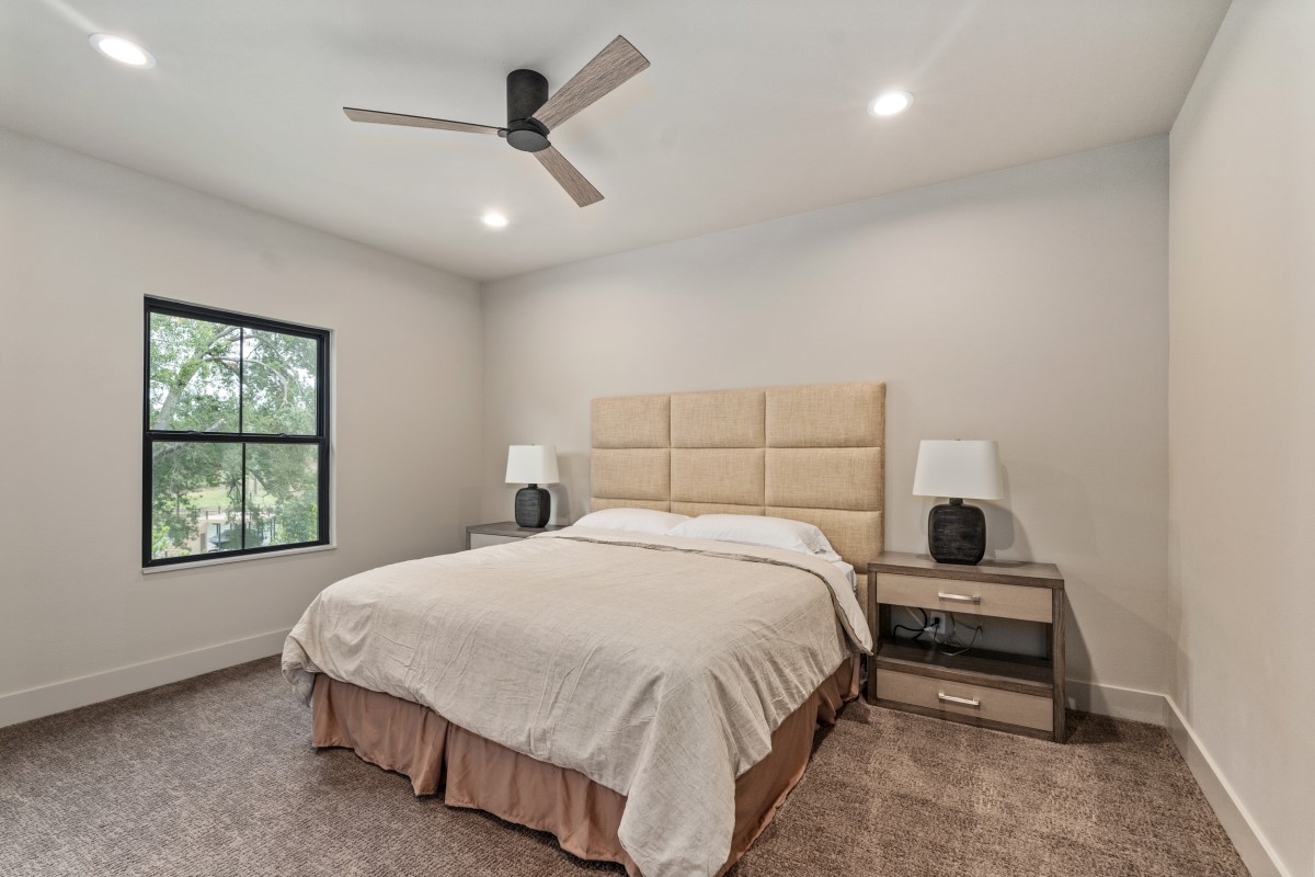 120 Meandering Way Mabank TX 75156