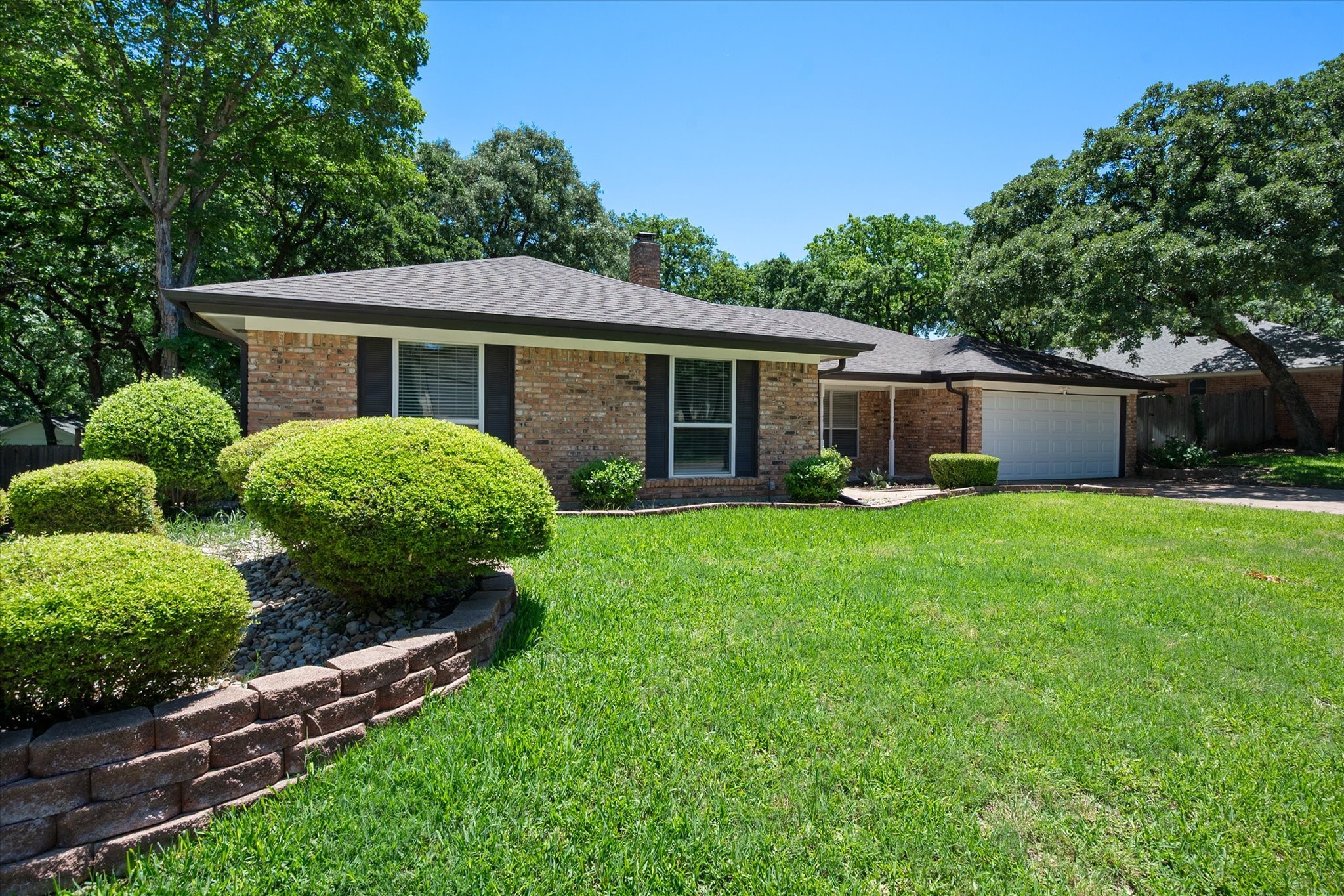 1803 Burr Oak Street Arlington TX 76012