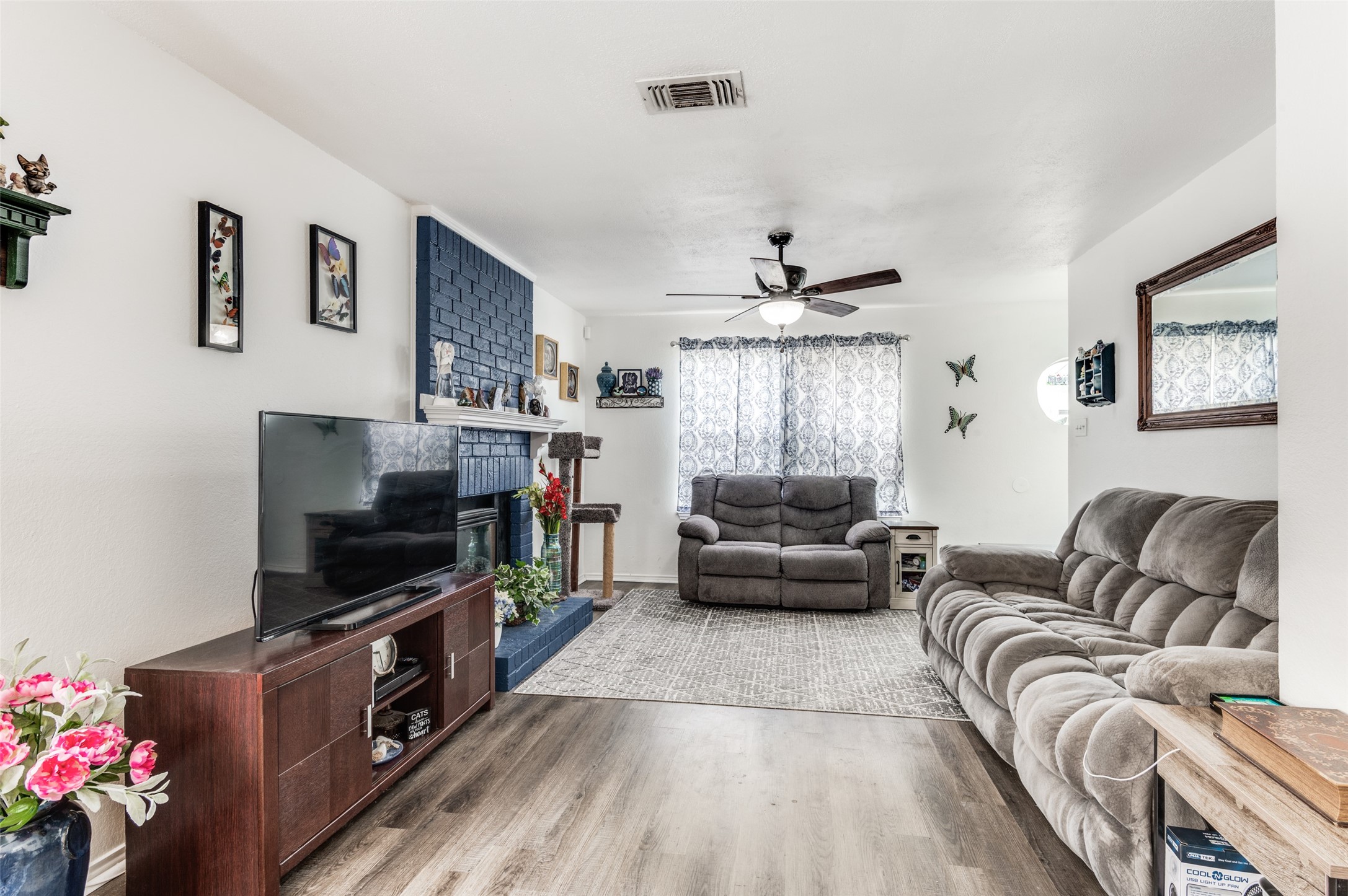 2021 Minnie Drive Arlington TX 76012
