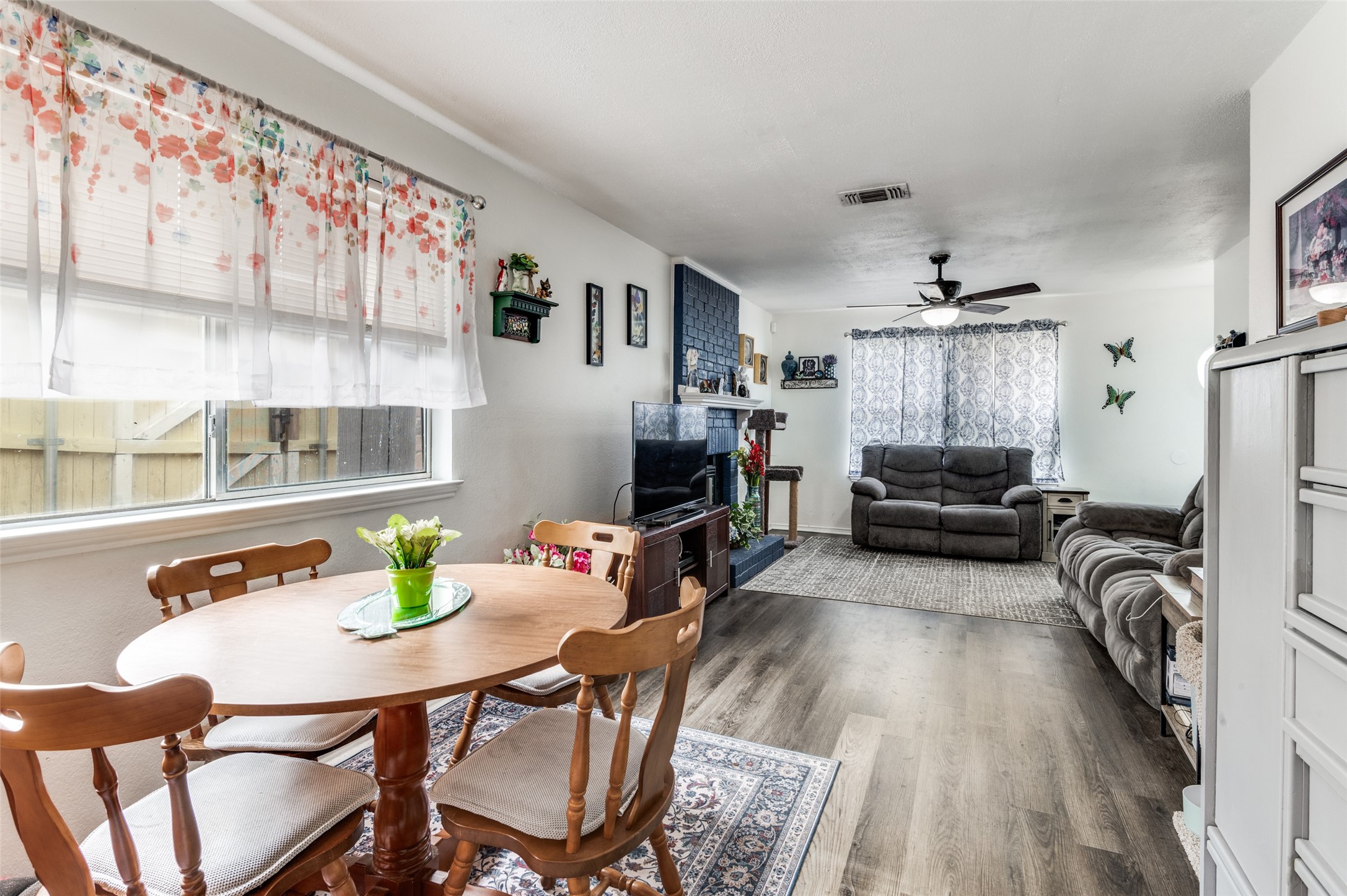 2021 Minnie Drive Arlington TX 76012