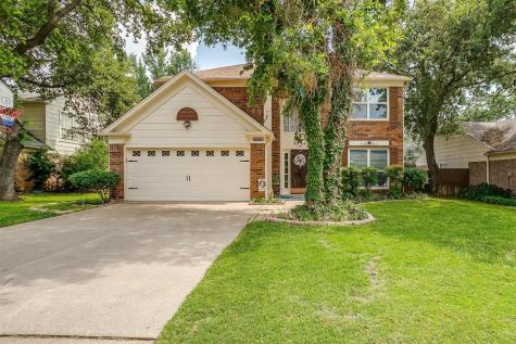 6860 Moss Lane North Richland Hills TX 76182