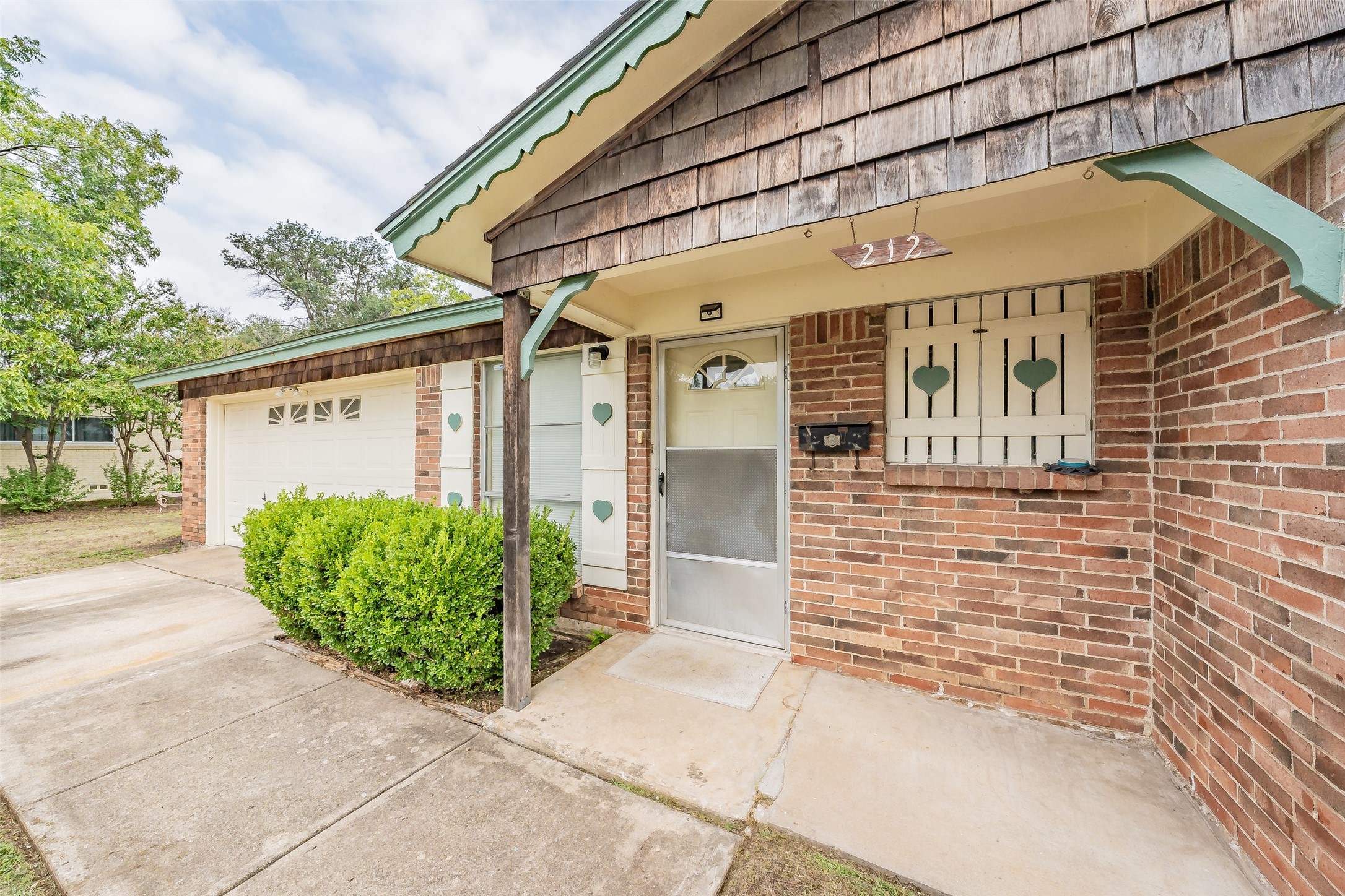 212 Highland Terrace S Fort Worth TX 76134