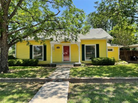 401 W Lindsey Street Breckenridge TX 76424