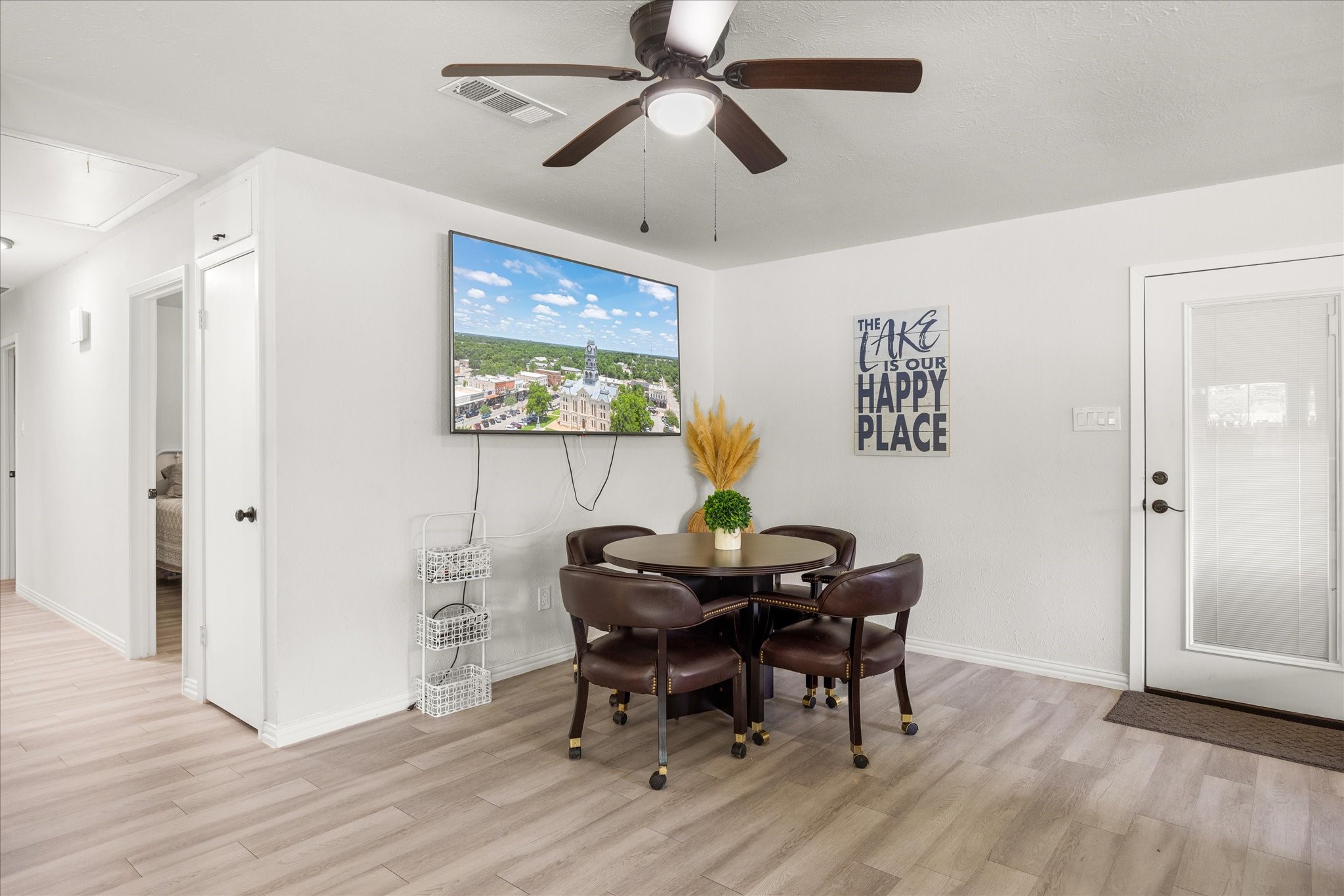 633 E Bridge Street Granbury TX 76048