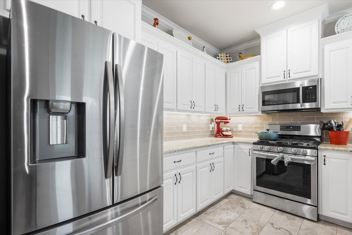 225 Patience Avenue Lindale TX 75771