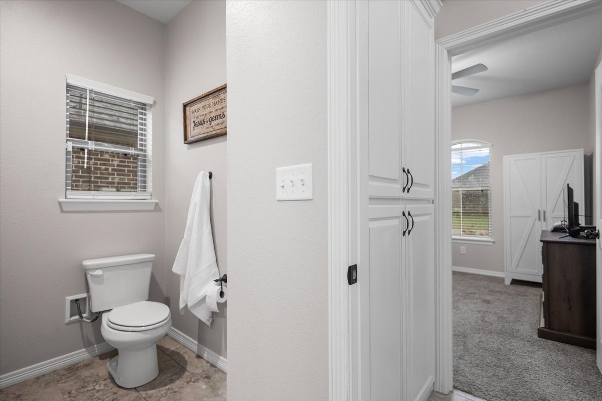 225 Patience Avenue Lindale TX 75771