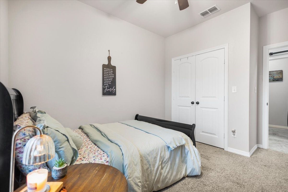 225 Patience Avenue Lindale TX 75771