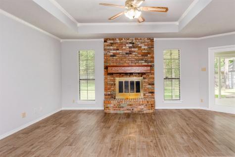 115 N La Colina Road Weatherford TX 76085