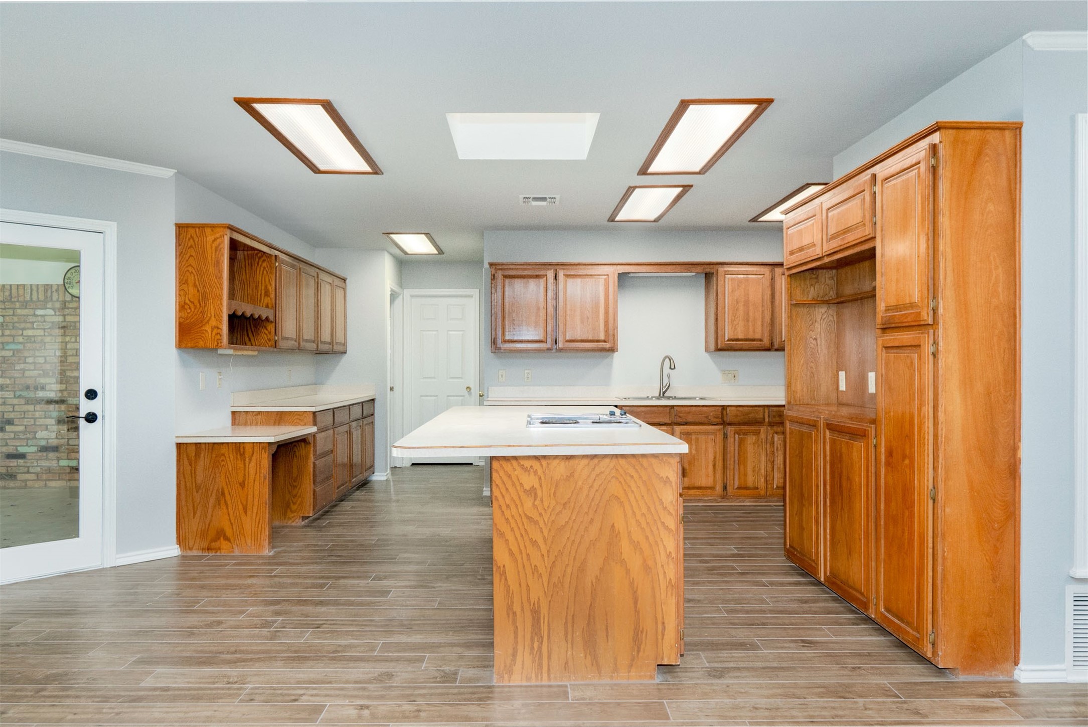 115 N La Colina Road Weatherford TX 76085