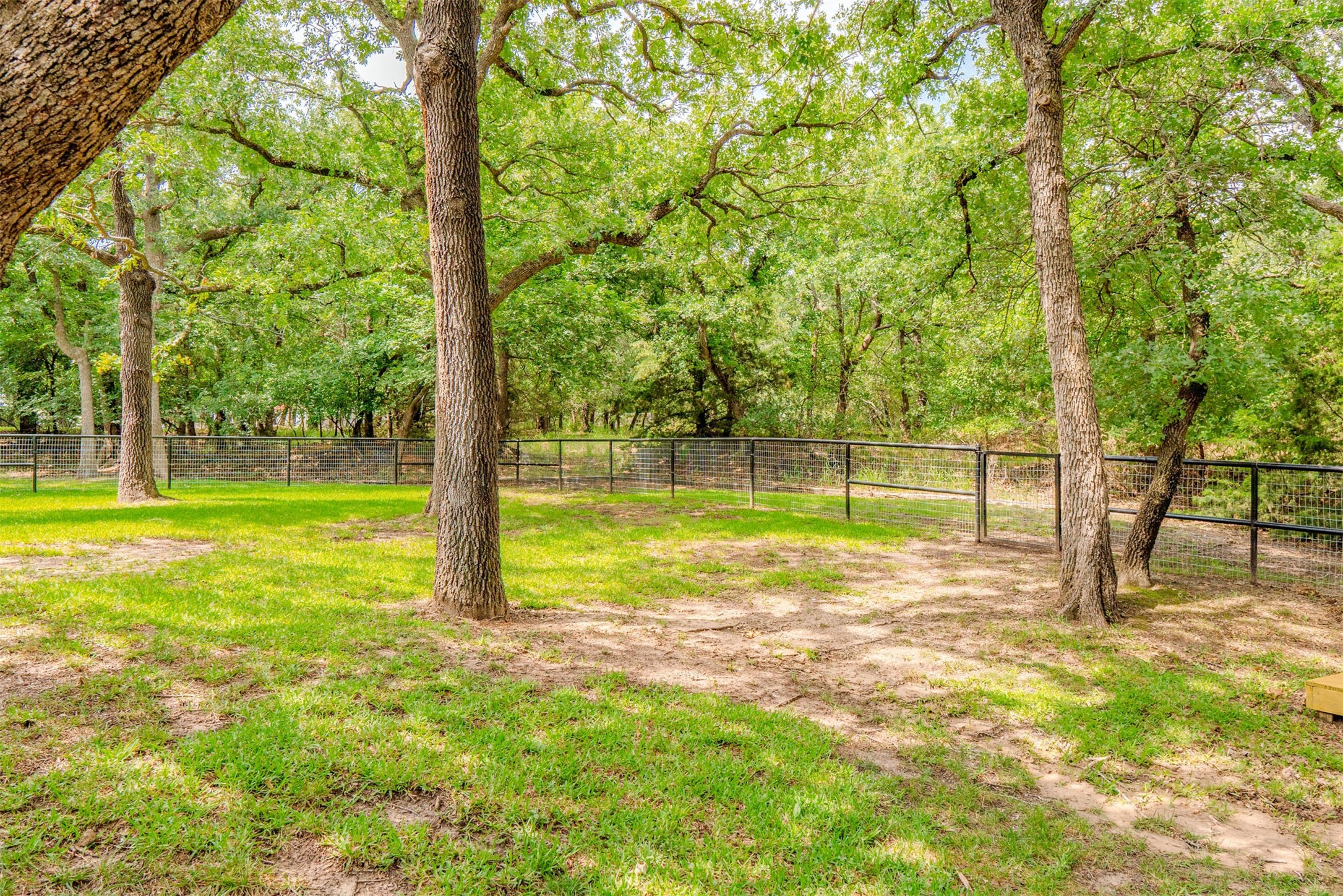 115 N La Colina Road Weatherford TX 76085
