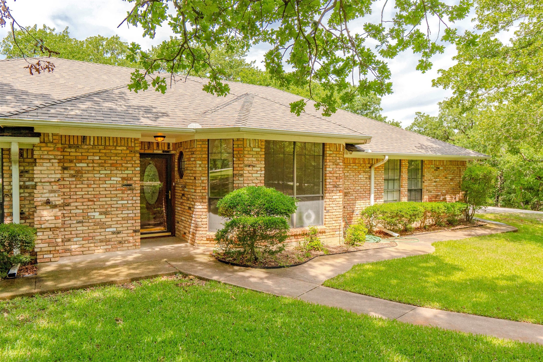 115 N La Colina Road Weatherford TX 76085