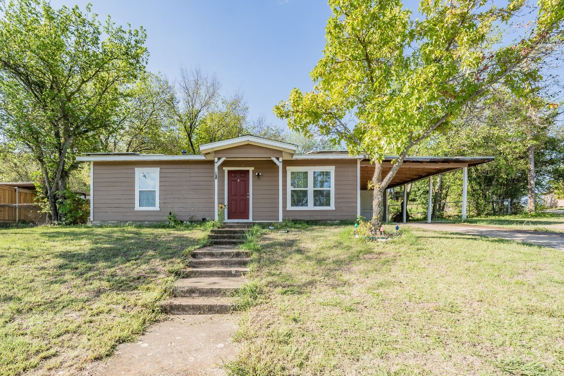 4925 Urbanview Street Fort Worth TX 76114