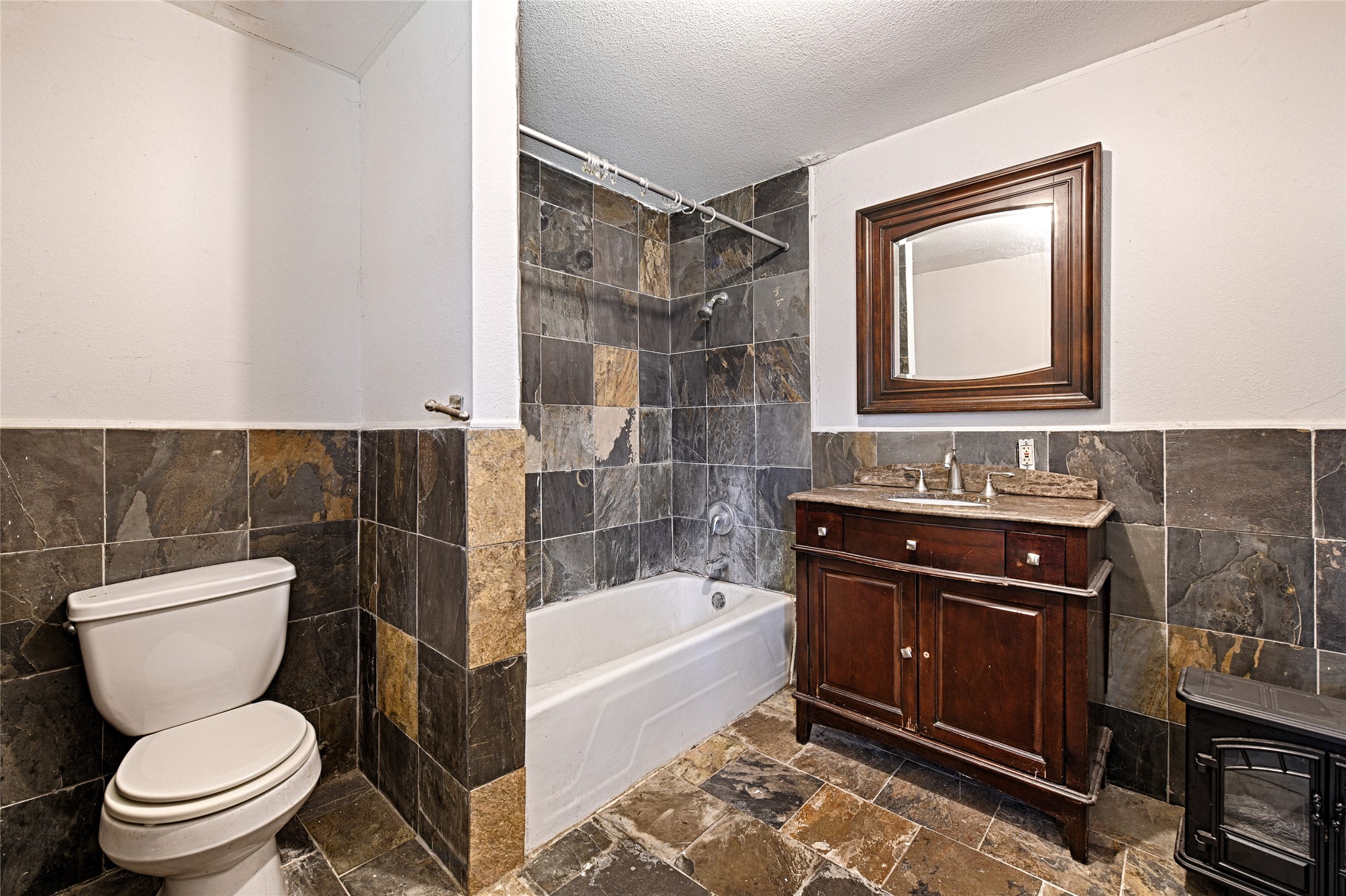 2457 Glenfield Avenue Dallas TX 75233