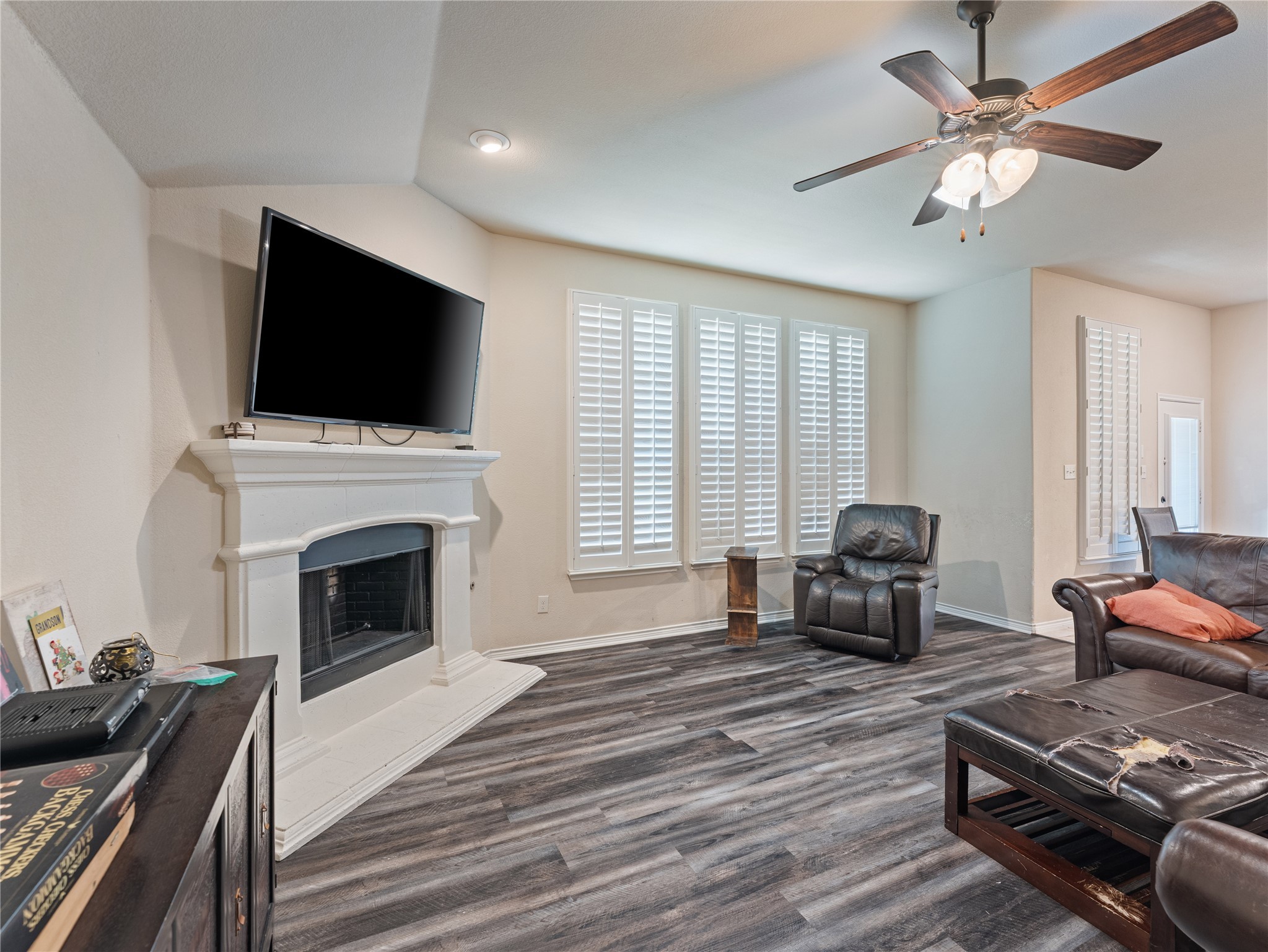 538 Lagrange Drive Fate TX 75087