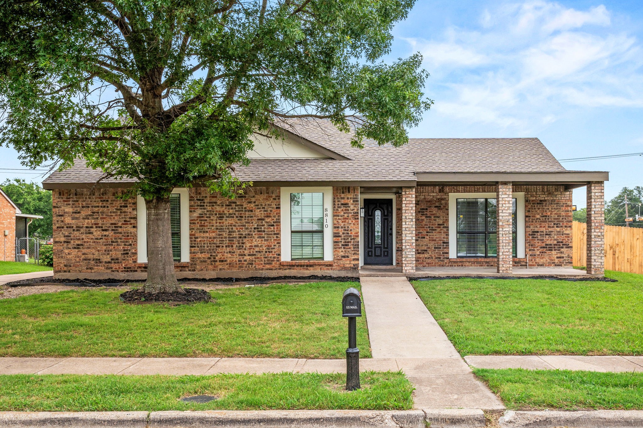 8810 Sugarberry Road Dallas TX 75249