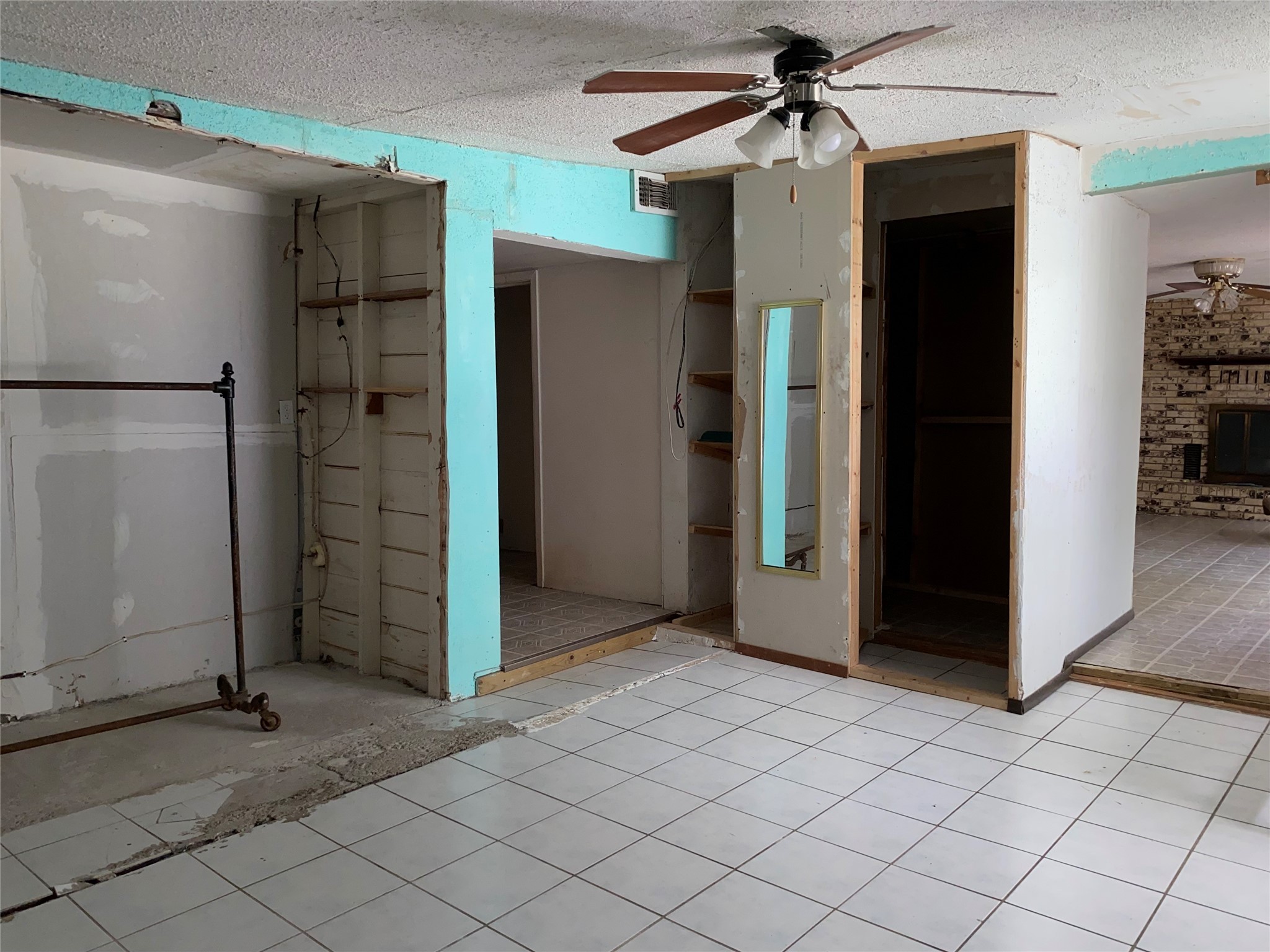 815/811/817 W 12th Street Bonham TX 75418