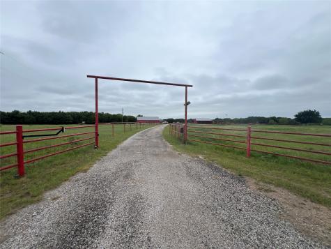 17777 Fm 920 Poolville TX 76487